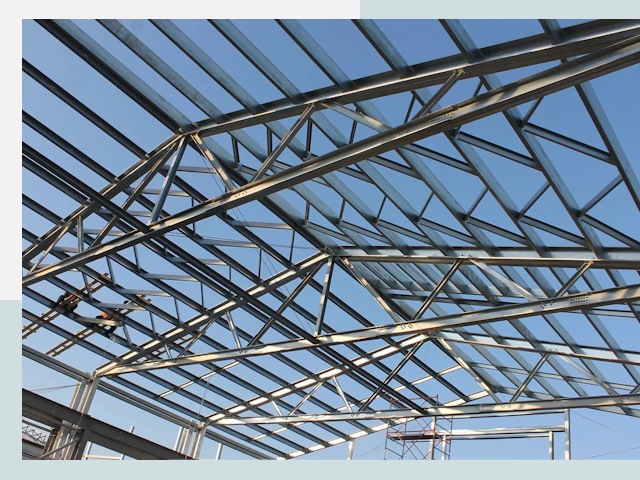 Строительство фермы в Мысках